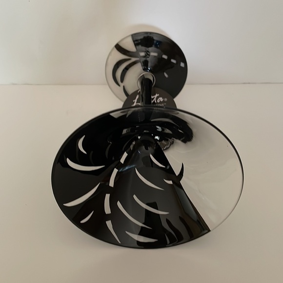 LOLITA Glassware hand painted, Sake-tini Martini glass, 10 oz, NWT RARE DC - Picture 4 of 6